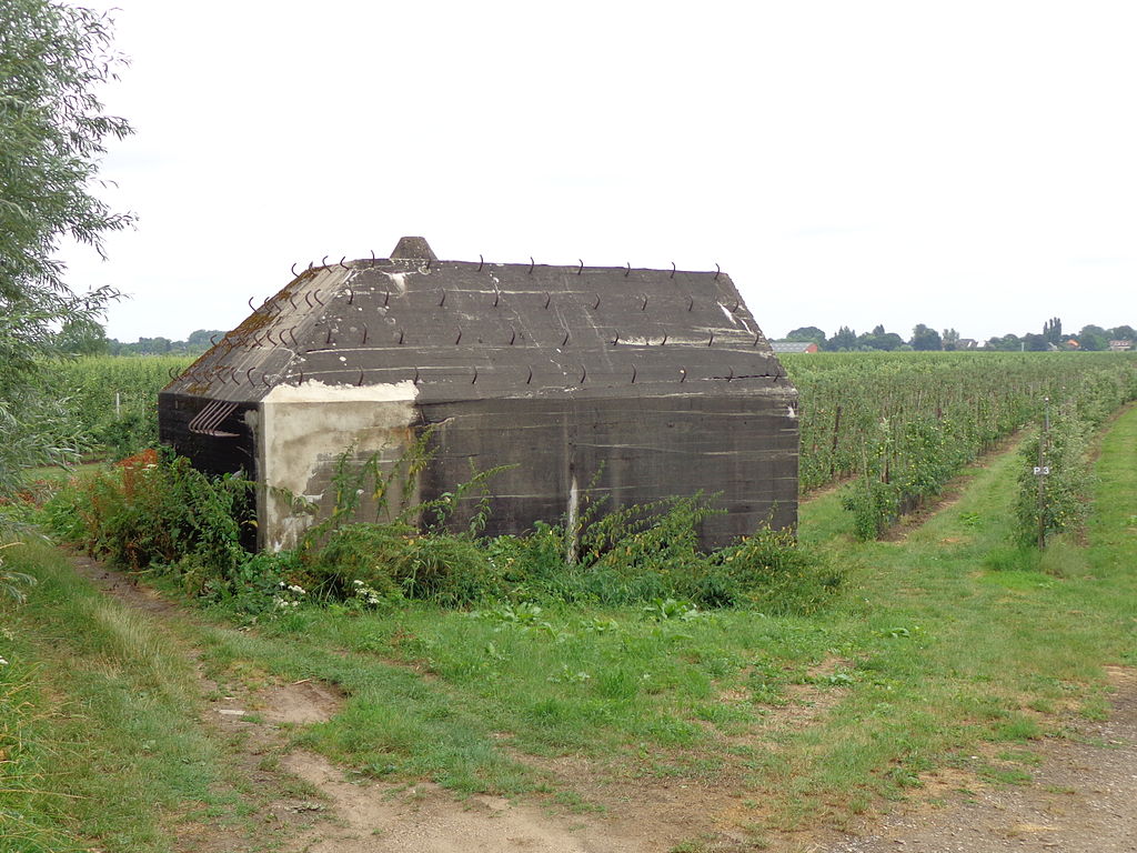 Bunker bij Fort Asperen, langs de LAW6