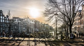 Nieuwe wandelgids Amsterdam De Gids