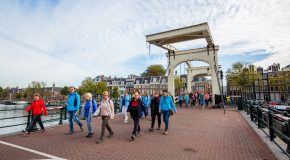 12.000 wandelaars naar de Amsterdam City Walk