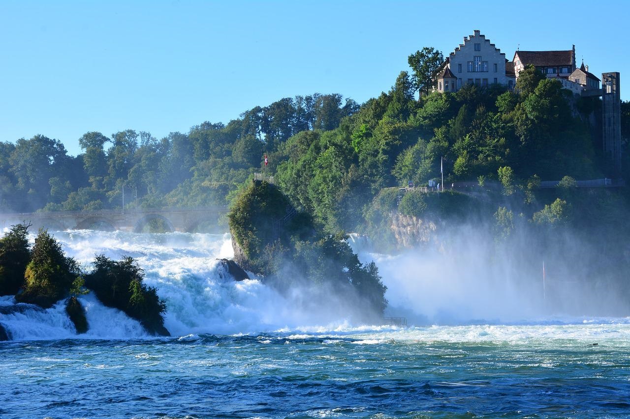 Rheinfall, het eindpunt van de Wasserweltensteig