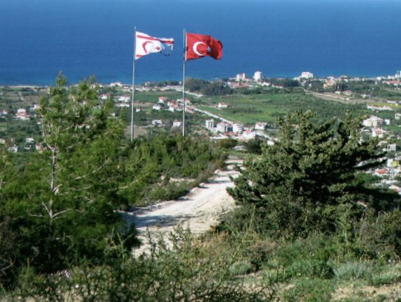 de Turkse vlag op Noord-Cyprus